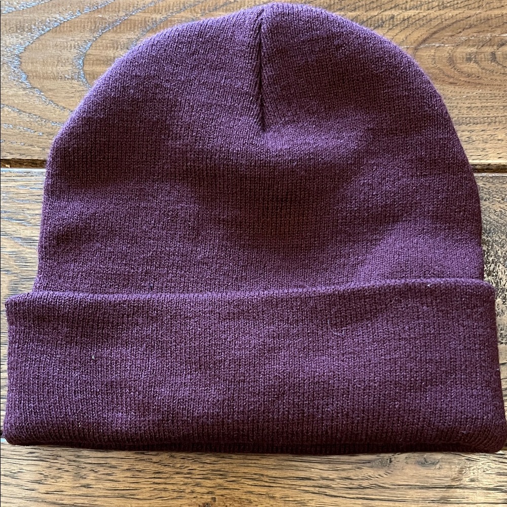 Vero Moda Burgundy Knit Hat